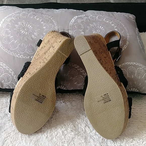 Sandals - Picture 4 of 5